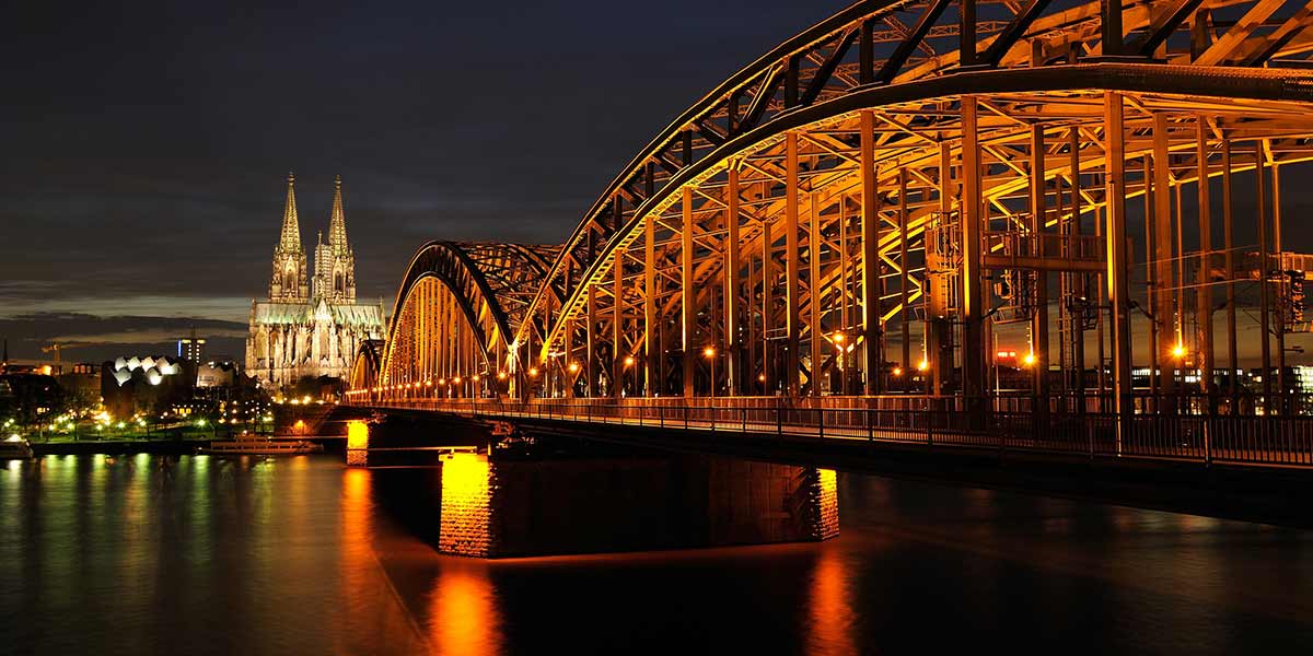 Cologne city view at night