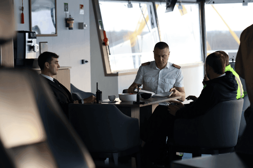 DFDS crew