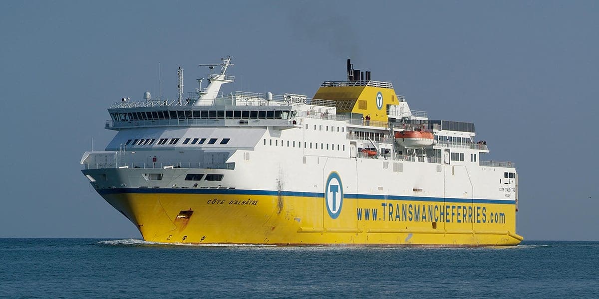 El barco de la ruta de Newhaven a Dieppe