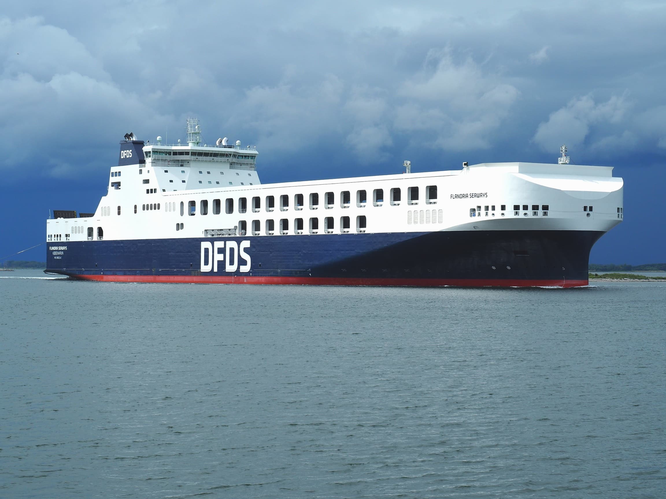 DFDS vessel Flandria on the high seas